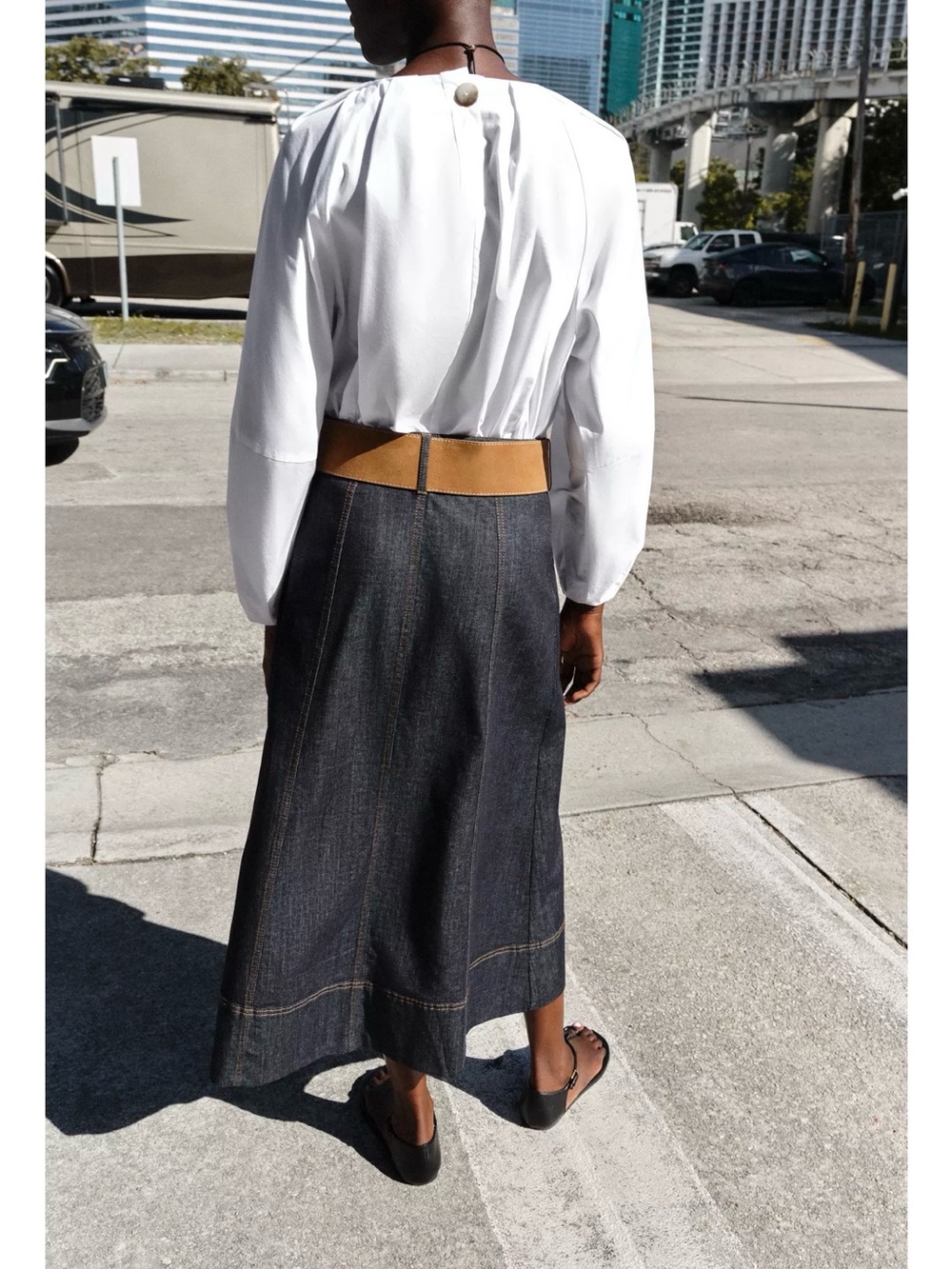 ❗️LAST CALL❗️ ok Zara Dark Denim Wrap Midi Skirt with Tan Belt - Picture 10 of 10